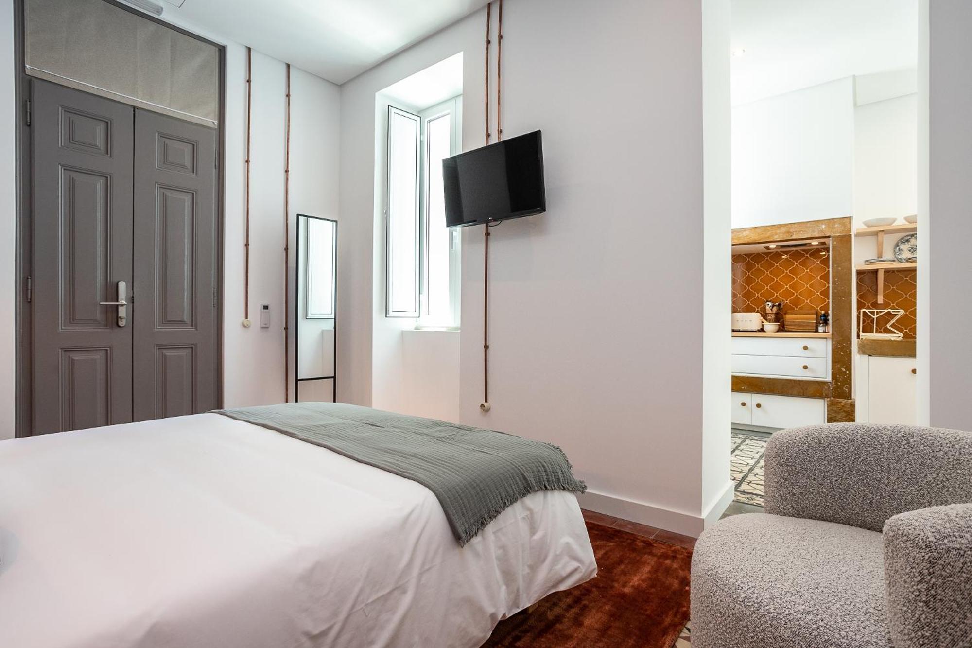 Dona Simone Boutique Suites & Studios - By @ Rita'S Place Faro Exterior photo
