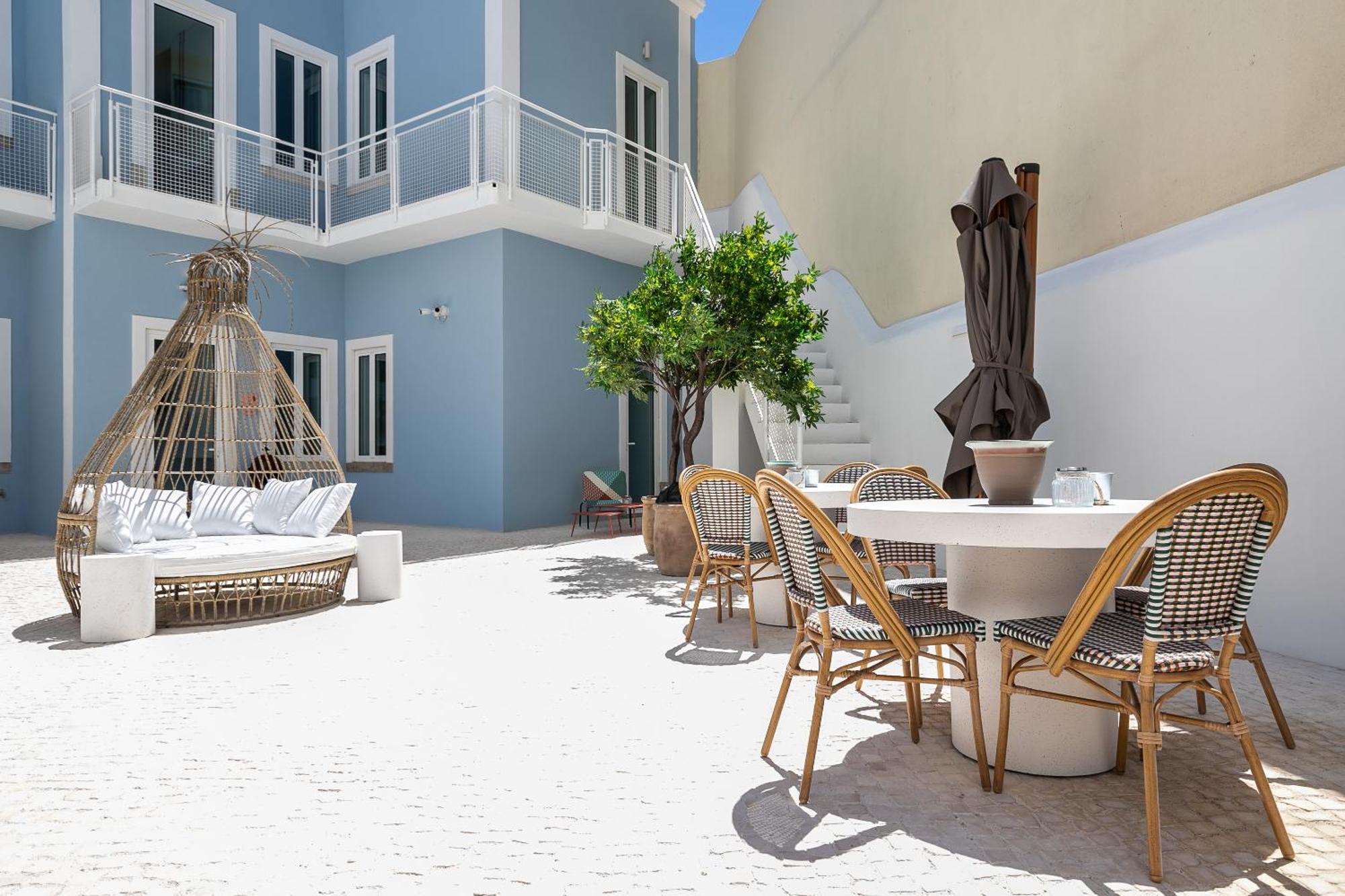 Dona Simone Boutique Suites & Studios - By @ Rita'S Place Faro Exterior photo